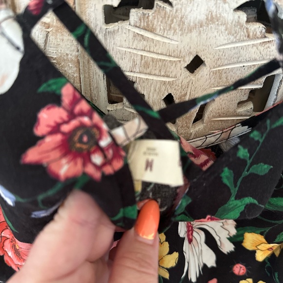 Women's tank - Picture 4 of 5